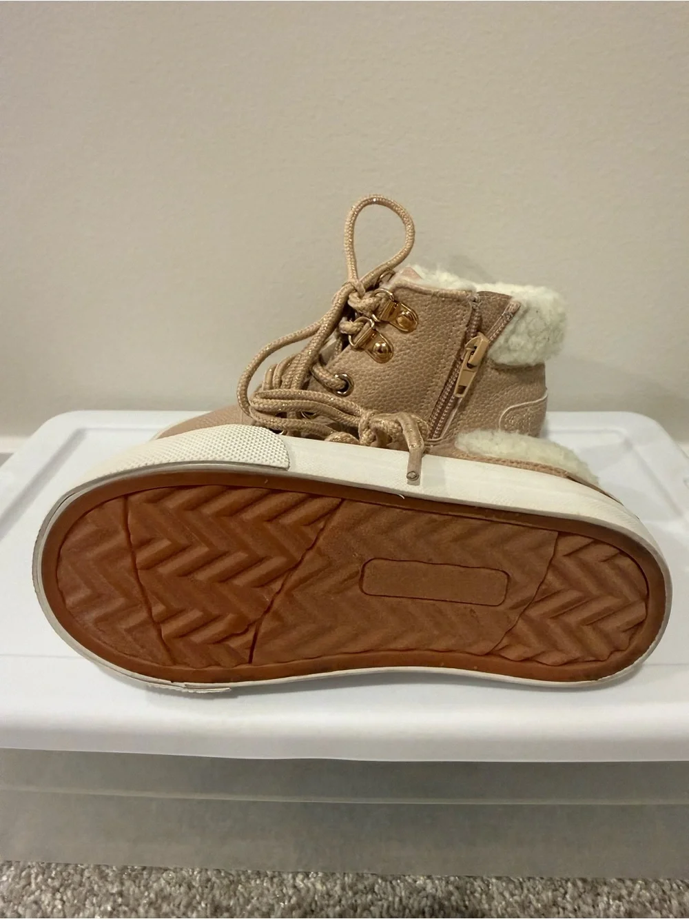 Tommy Bahama Toddler High-Top Boots